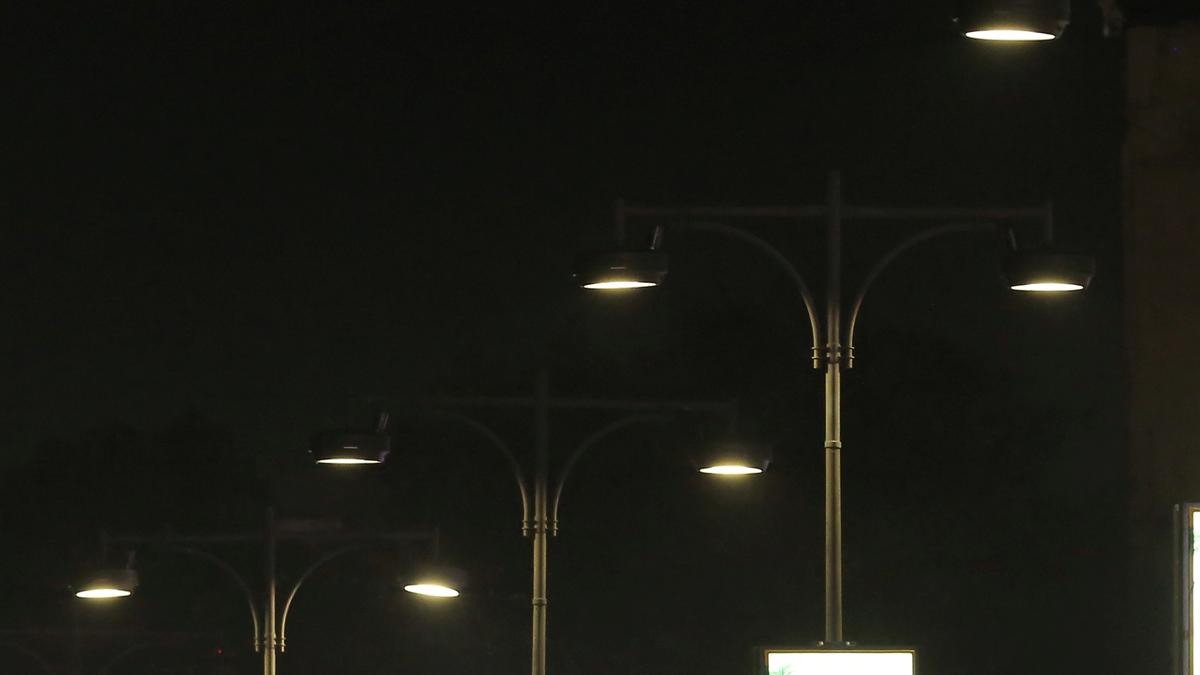 Pan City LED Street Light project inaugurated in Kochi; Opposition challenges claims of better power efficiency