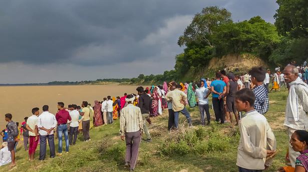 Four drown, several missing in Uttar Pradesh boat capsize