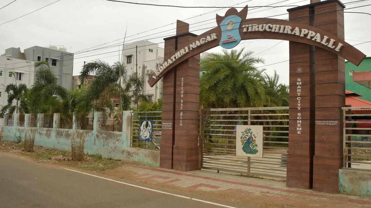 Tiruchi Corporation to survey parks for repair needs