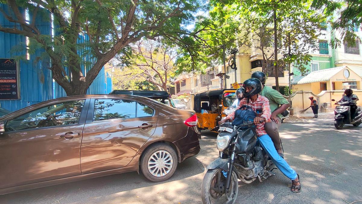 Residents of Abhiramapuram complain of frequently-occurring minor accidents