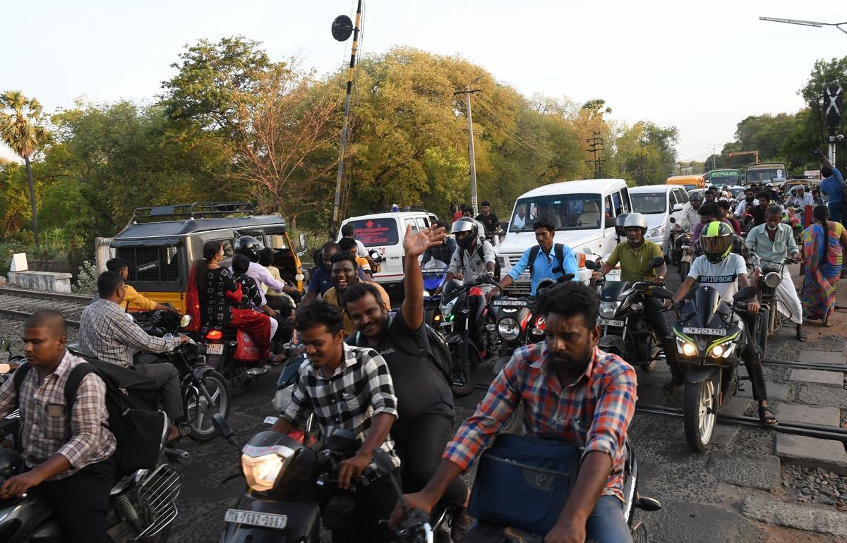 Kulavanigarpuram rail overbridge work to begin after the retreat of northeast monsoon 