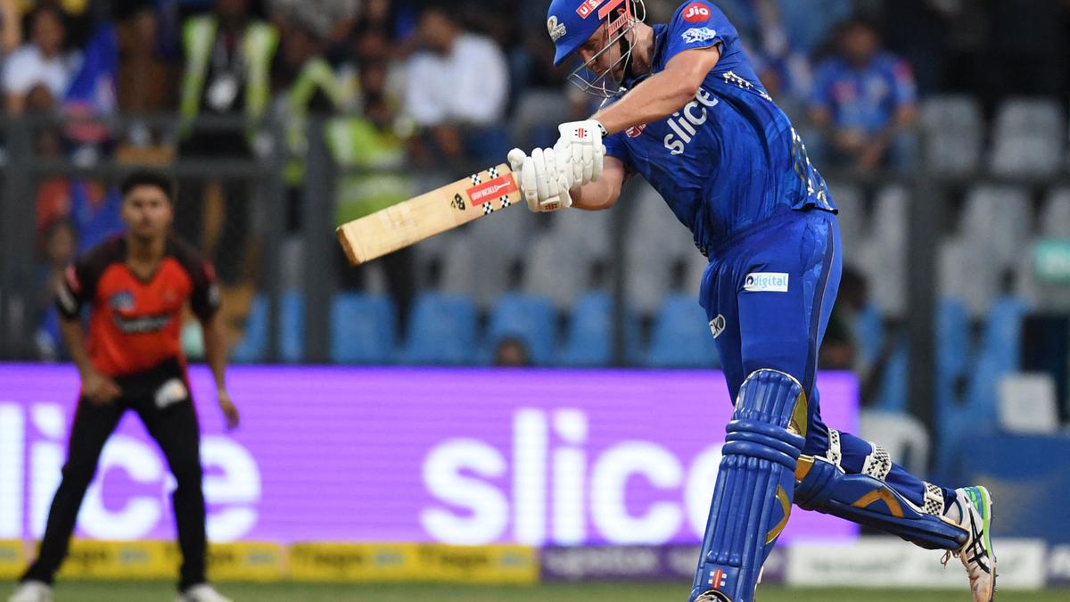Green’s maiden T20 hundred gives Mumbai Indians a resounding victory 