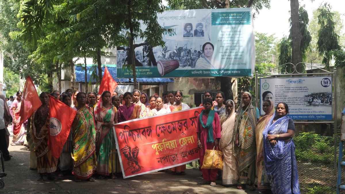 A year of MGNREGA imbroglio in Bengal, rights group call it violation of worker’s rights