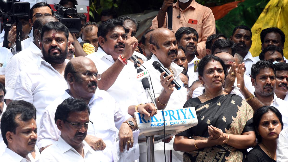 Palaniswami criticises Stalin for power tariff hike proposal