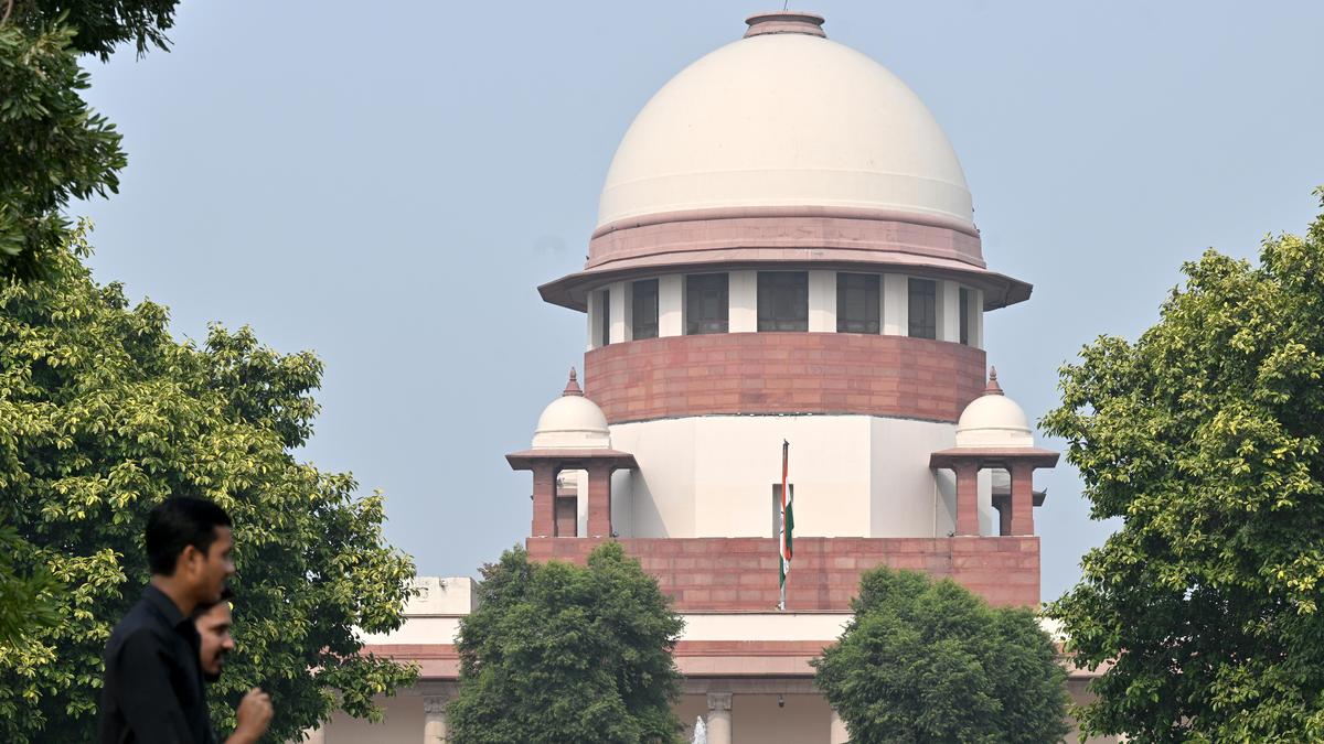 Disqualification of BRS MLAs: SC to hear plea against Telangana speaker on Nov 17