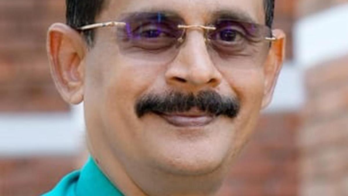 Springer Nature Editor of Distinction Award to KFRI Director Kannan C.S. Warrier