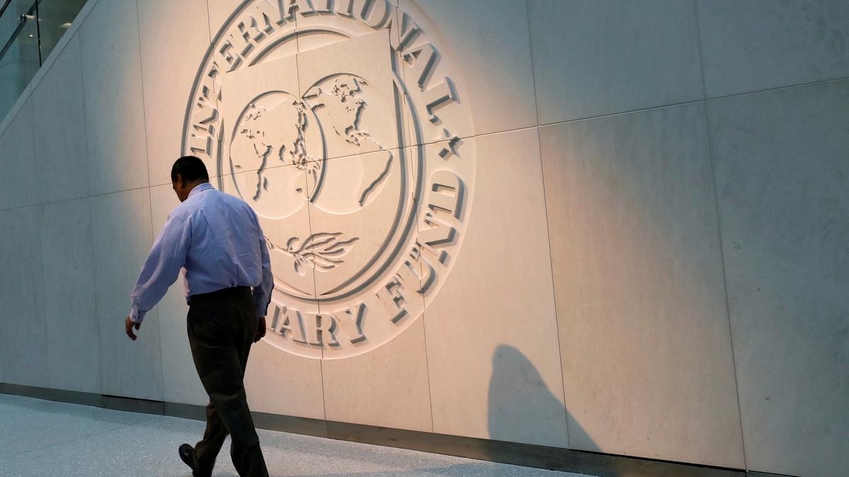 IMF seeks more time to conclude Pakistan deal worth $1.1 billion