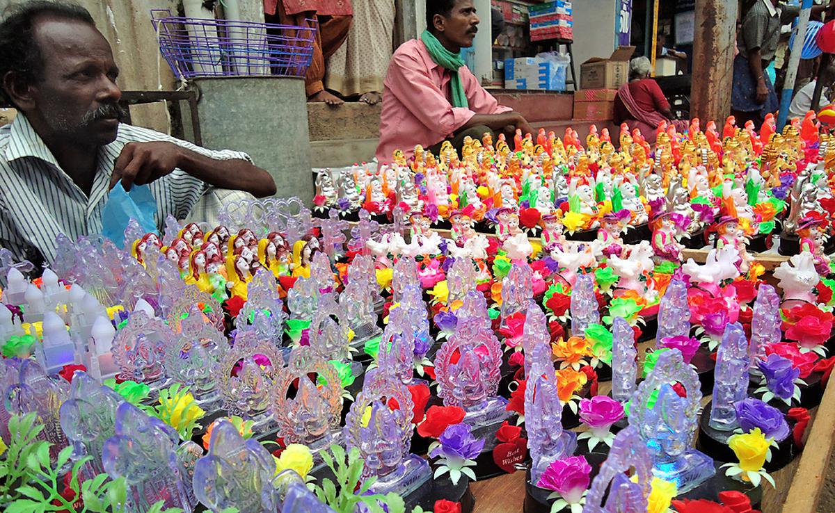 A walk through Raja Street during the Koniamman ther