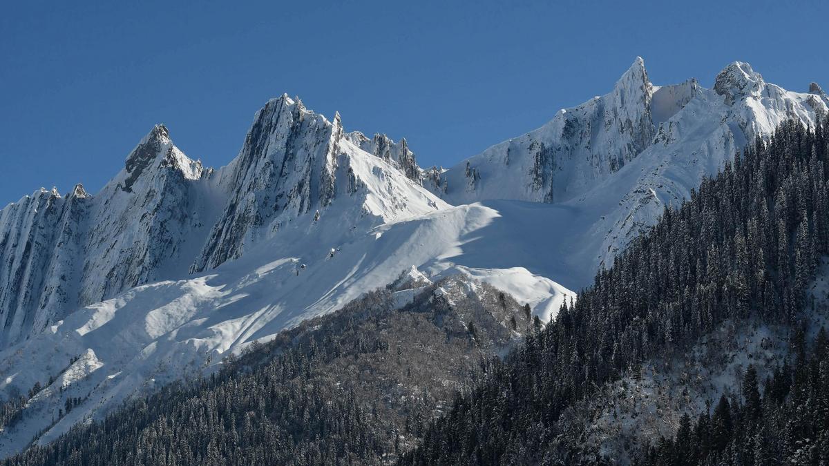 Kashmir experiences coldest November since 2007; Mercury in Srinagar drops to -4.5°C