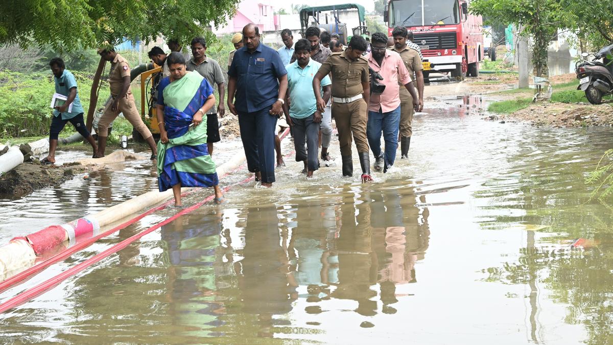 Rain relents in southern districts, Collectors start relief operations