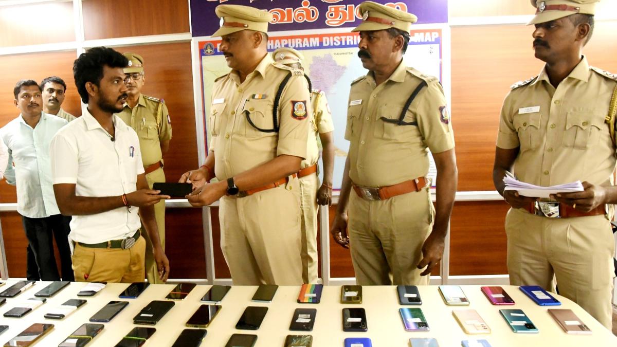 48 missing mobile phones returned to owners in Ramanathapuram
