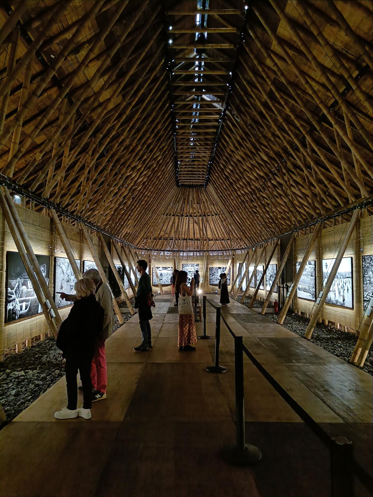 The pavilion with Sebastião Salgado’s exhibition in Paris. 
