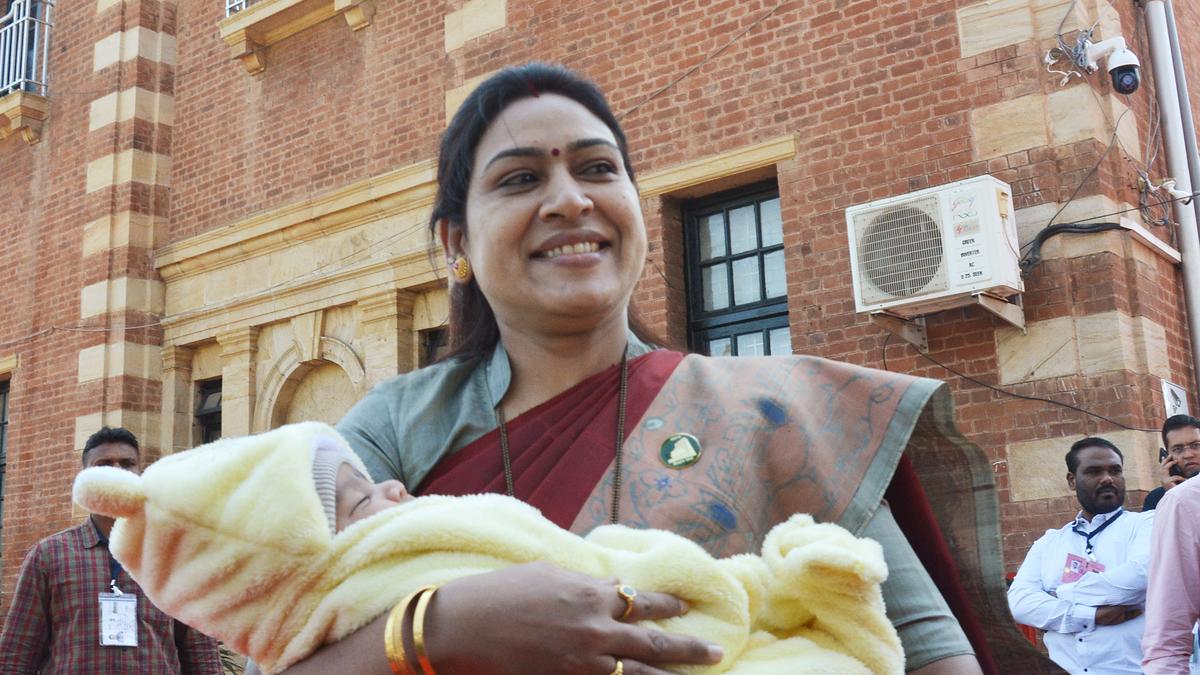 Saroj Ahire Wagh arrives with newborn son to attend Maharashtra Assembly Winter Session