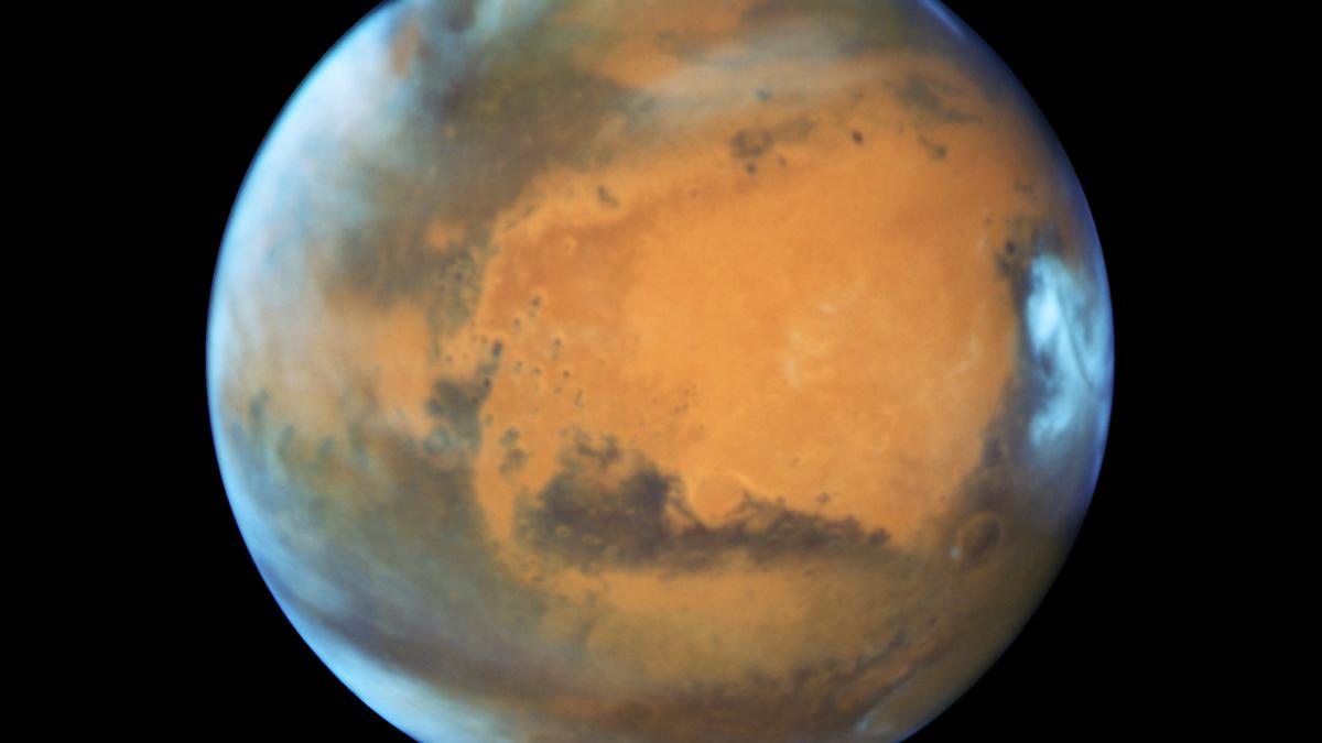 Scientists surprised by source of largest quake detected on Mars