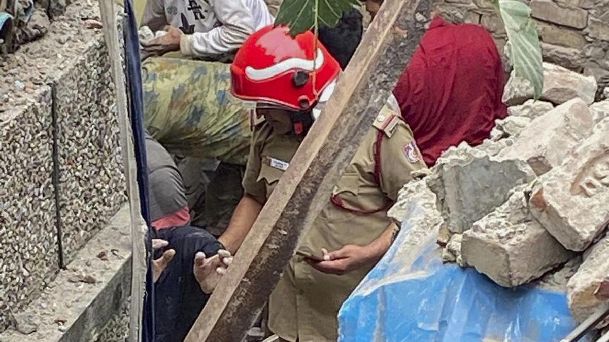 House collapses in central Delhi's Bapa Nagar, 12 injured