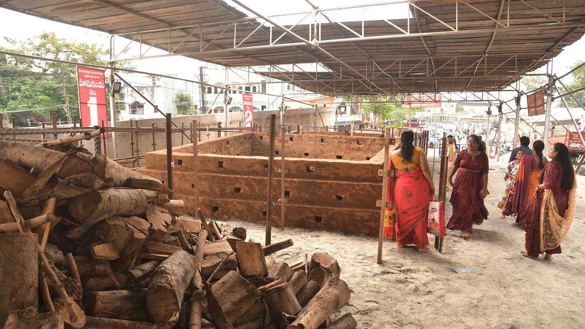 All set for relinquishment of Bhavani Deeksha atop Indrakeeladri