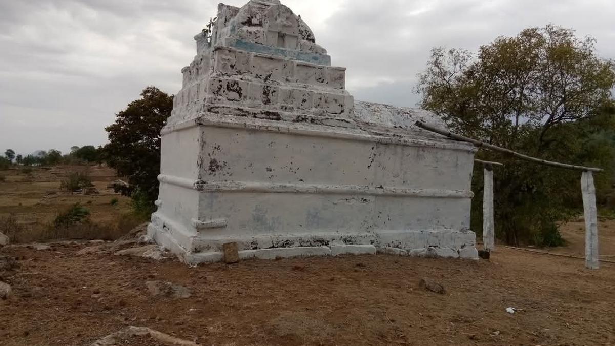 Historians call for saving 13th century temple from demolition in Yercaud