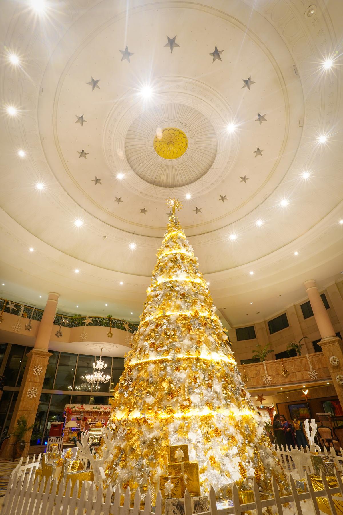 Christmas tree at Le Royal Méridien 