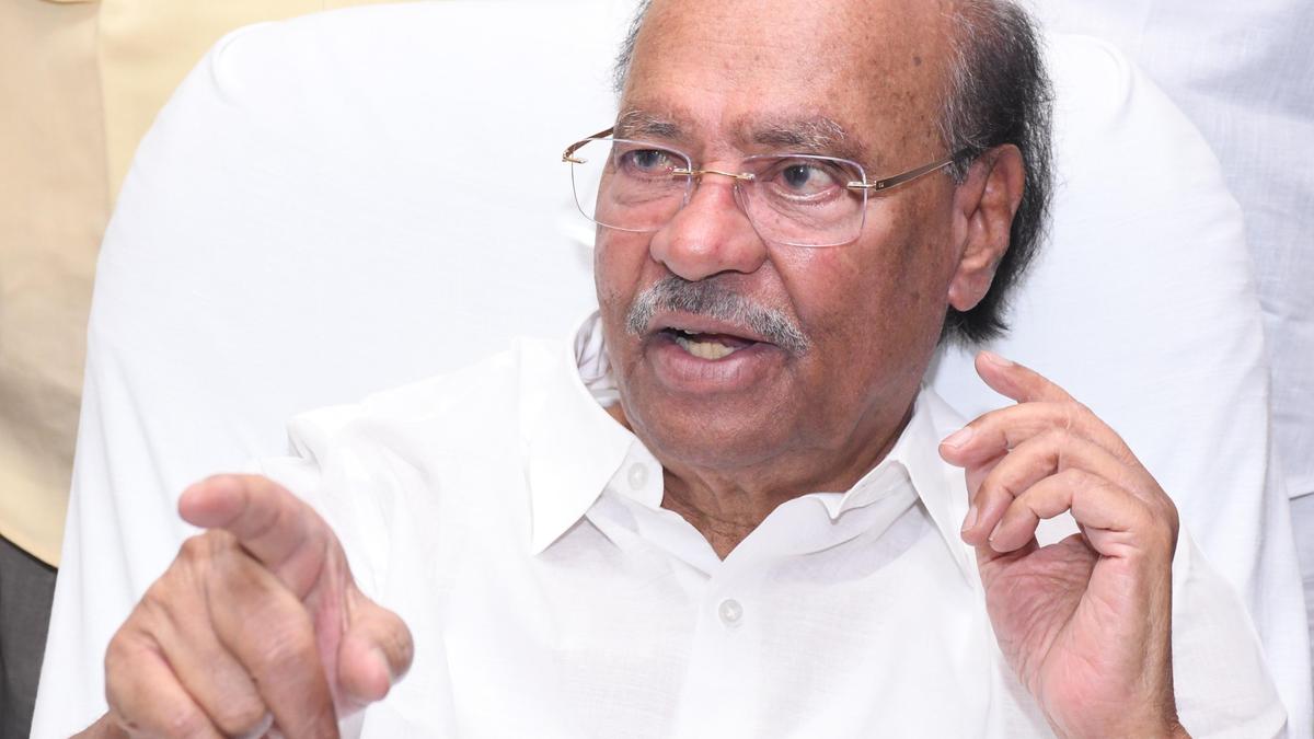 Court rejects Ramadoss’ plea on PMK’s mango symbol