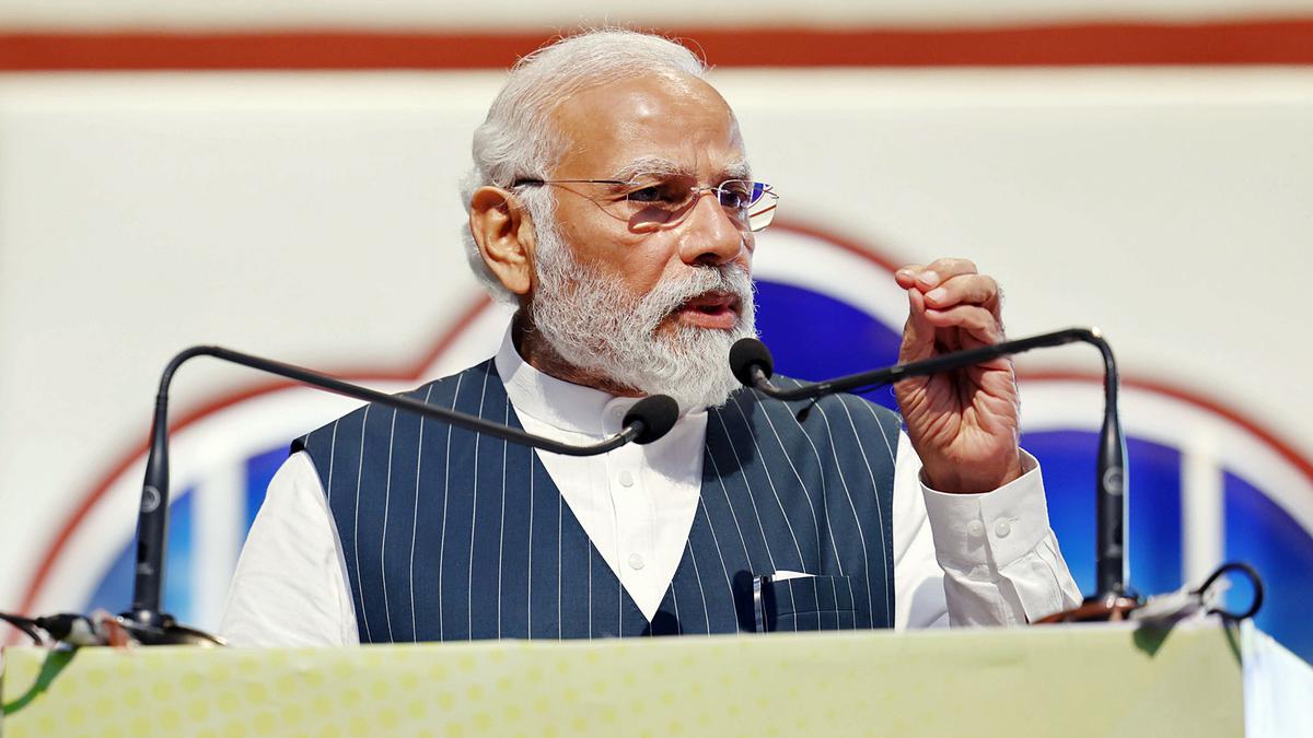 PM Modi hails contribution of civil servants towards nation building