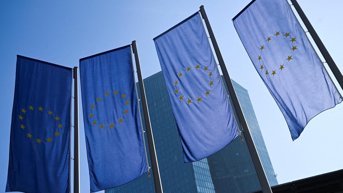 EU push to protect digital rules holds up trade statement with U.S.: Report