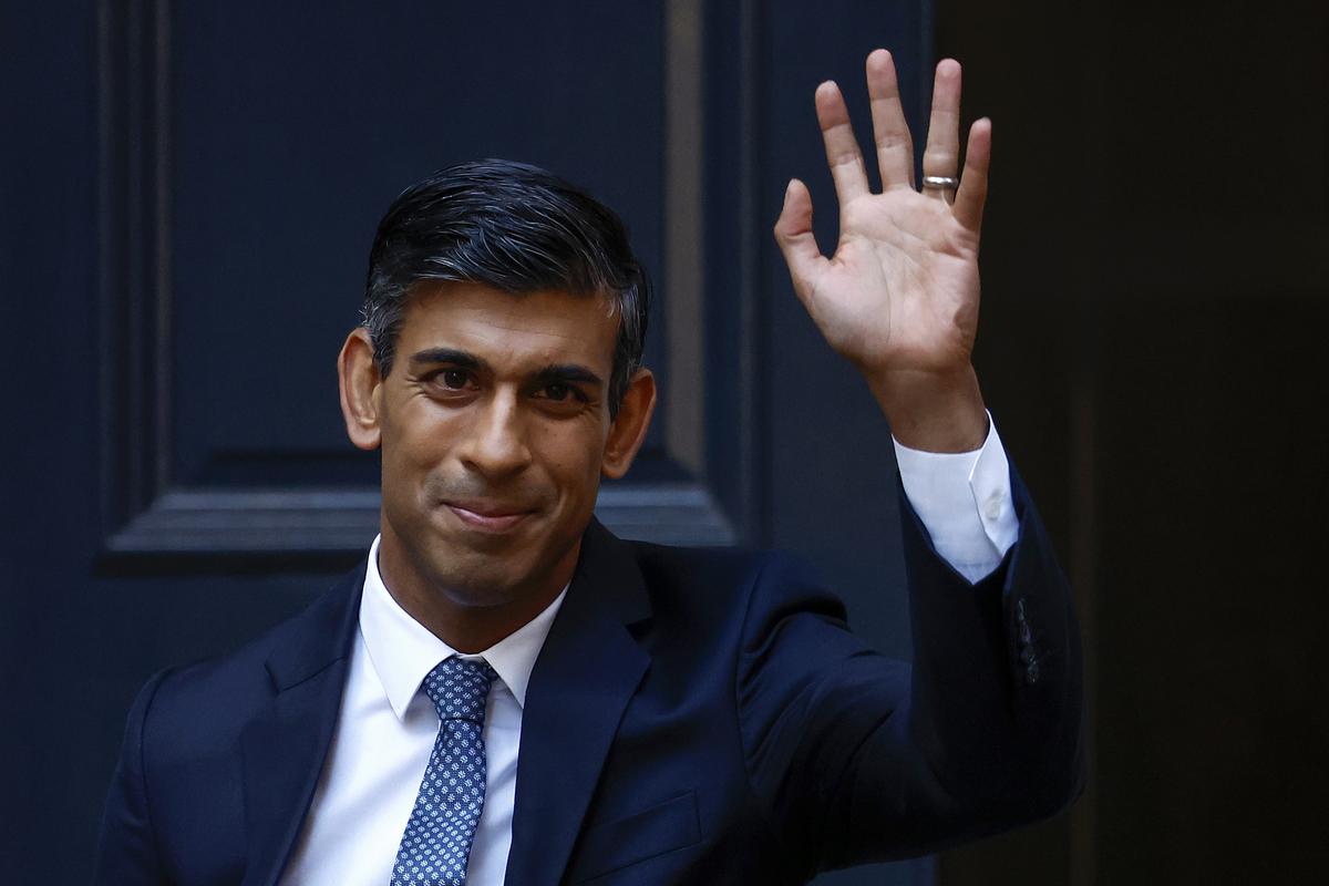 Rishi Sunak to become Britain’s third PM of the year at meeting with King Charles III