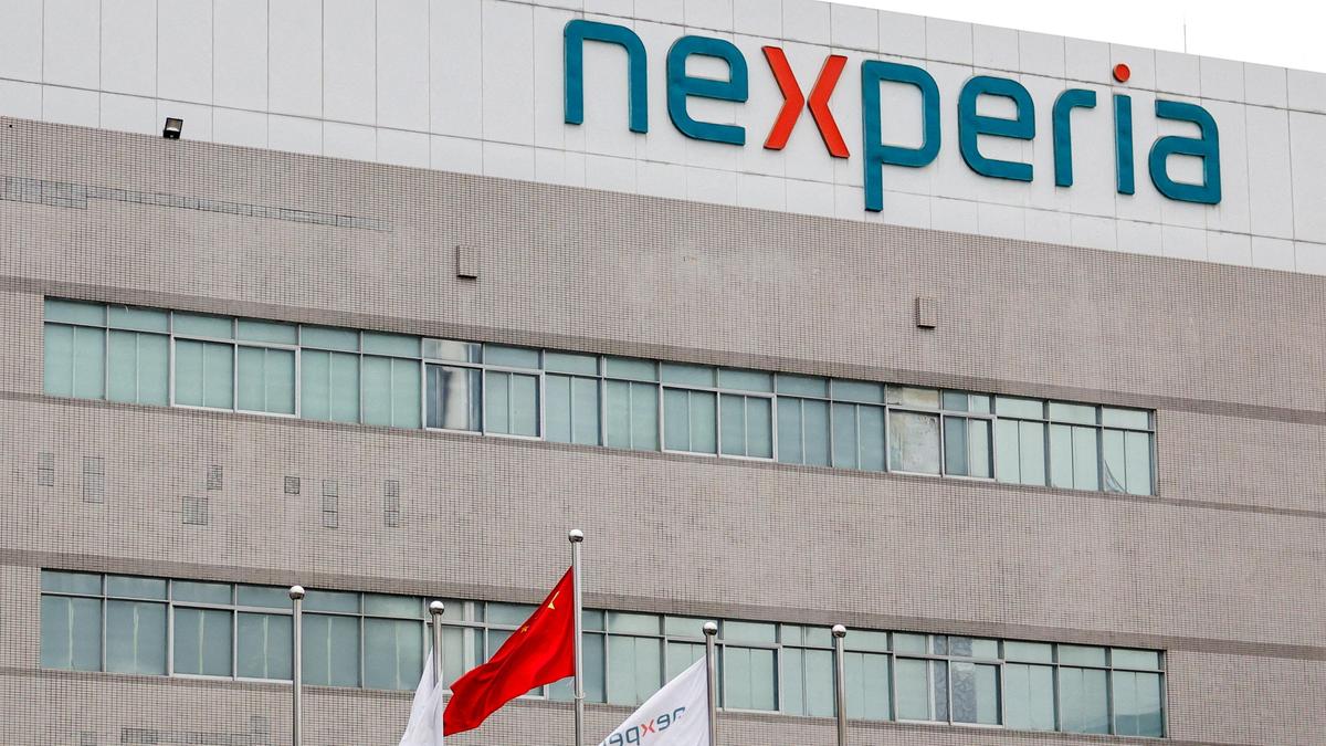 Dutch chipmaker Nexperia urges Chinese units to help restore supply chain