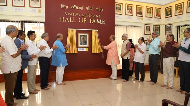 Jnanpith awardee Damodar Mauzo’s portrait unveiled