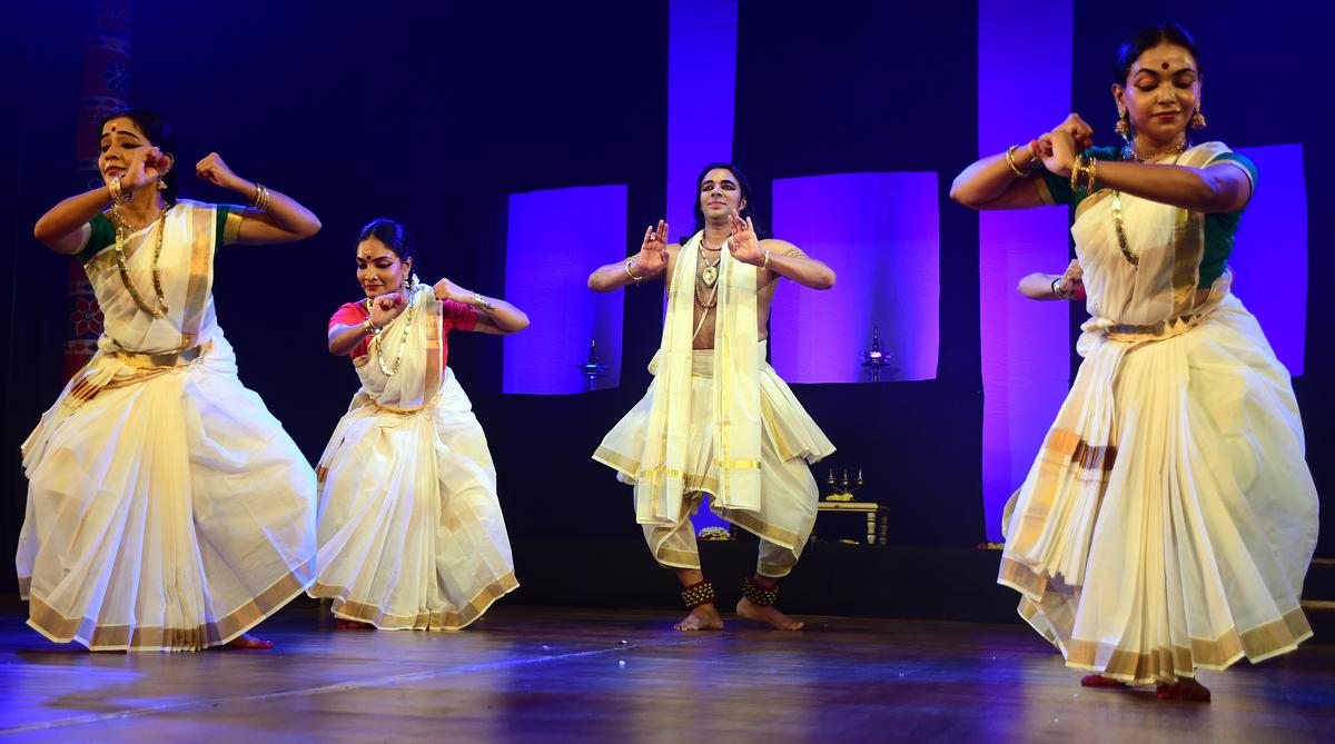 Dance performance by Sheejith Krishna and team, ‘Sri Padmanabhhsavamy Panguni Uthsavam and Aippasi Utsavam’ for Natyarangam 2022, at Narada Gana Sabha.