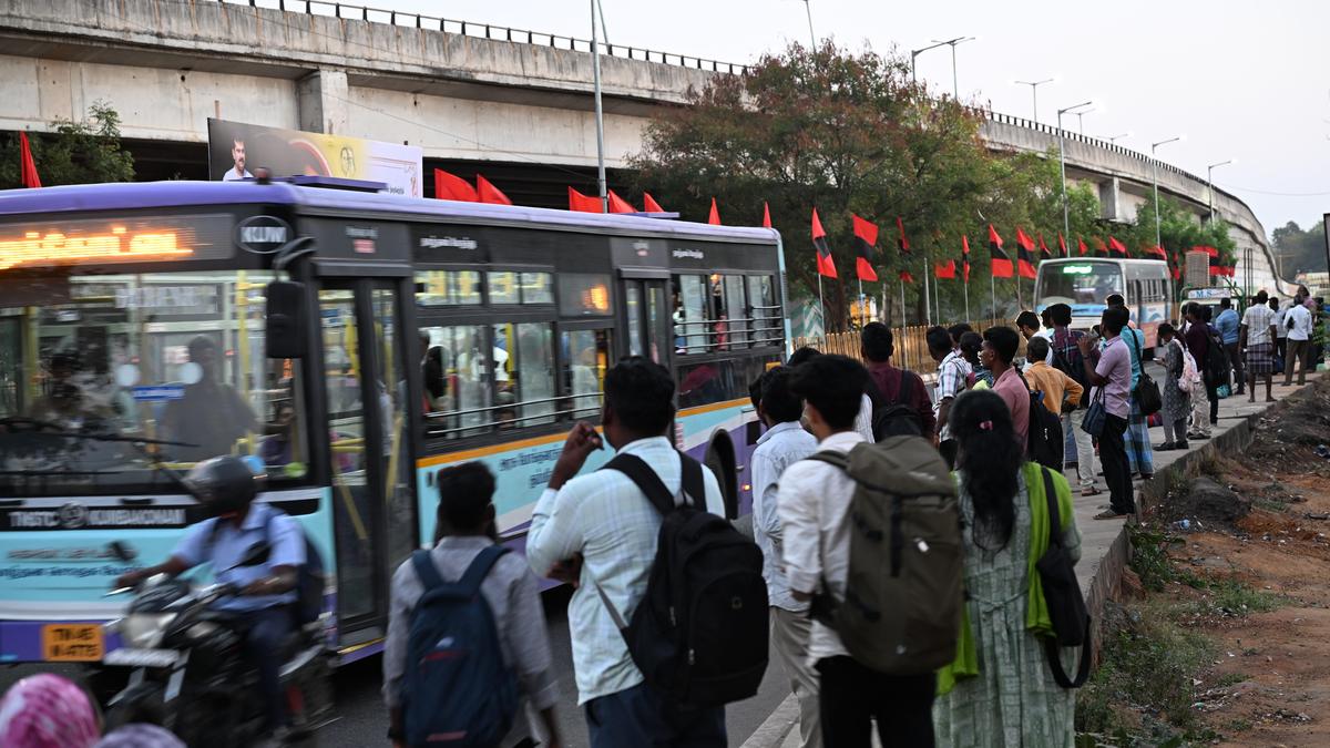 Bus shelter to be built at Mannarpuram