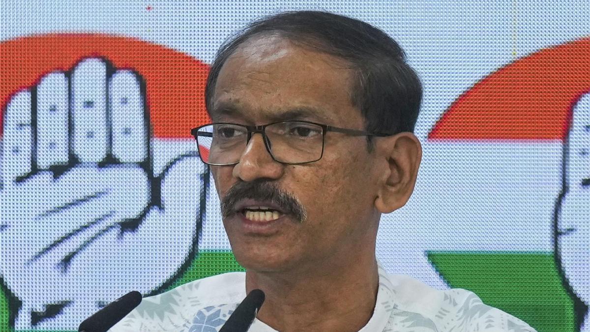 Congress working to ensure victory in all 30 seats in U.T., says AICC in-charge for T.N. and Puducherry Girish Chodankar