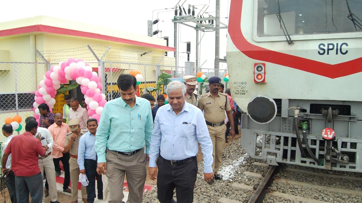 TirunelveliTiruchendur section electrification inspected The Hindu
