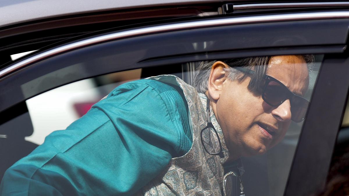 Shashi Tharoor’s gunman, driver attacked in Kerala’s Malappuram; one held