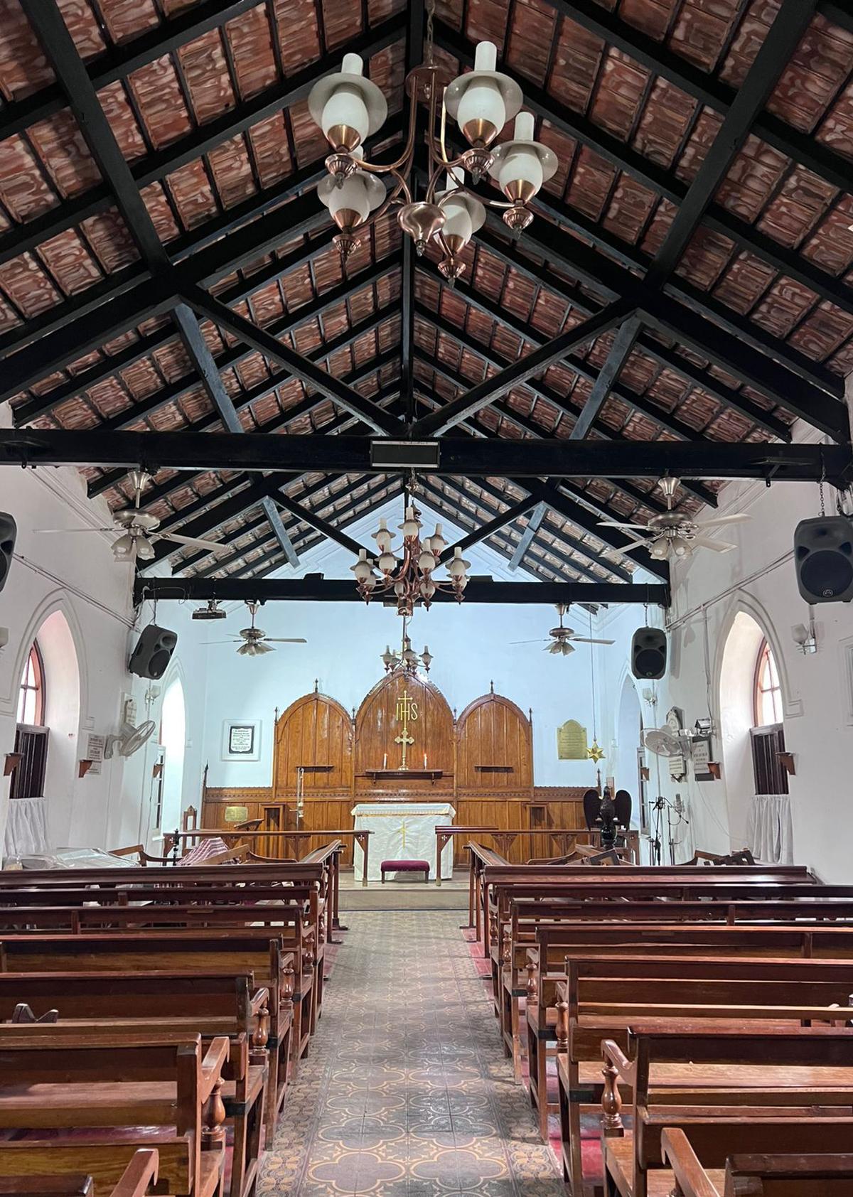 Some of the other stops we make include the small but lovely Memorial Church, consecrated in 1886; the quaint Perfect Peace, one of the first few bungalows to be built in the area.