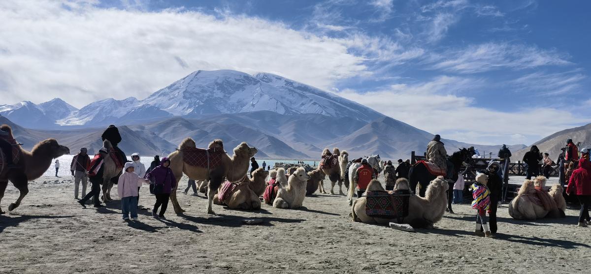 Along the The Karakul Lake