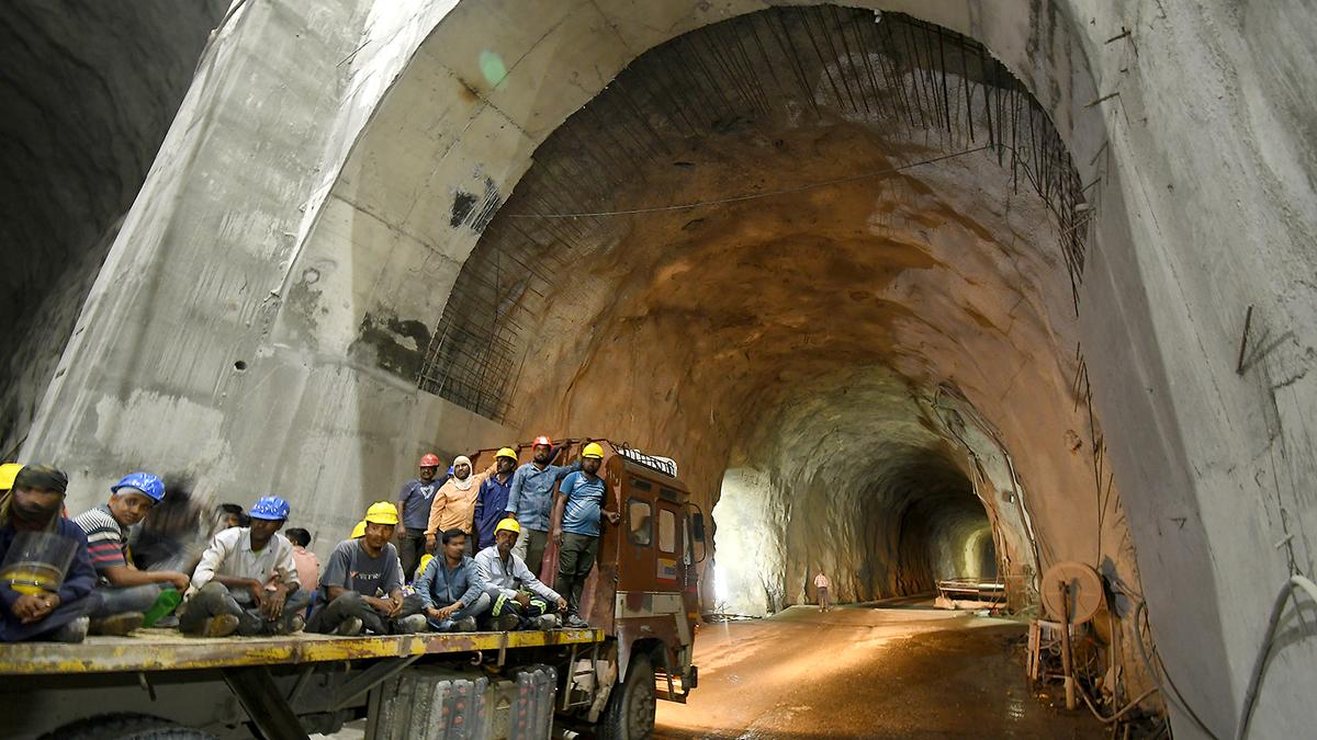 Appraisal of PRLIS not possible till adjudication of water share, CWC Directorate informs Telangana CM