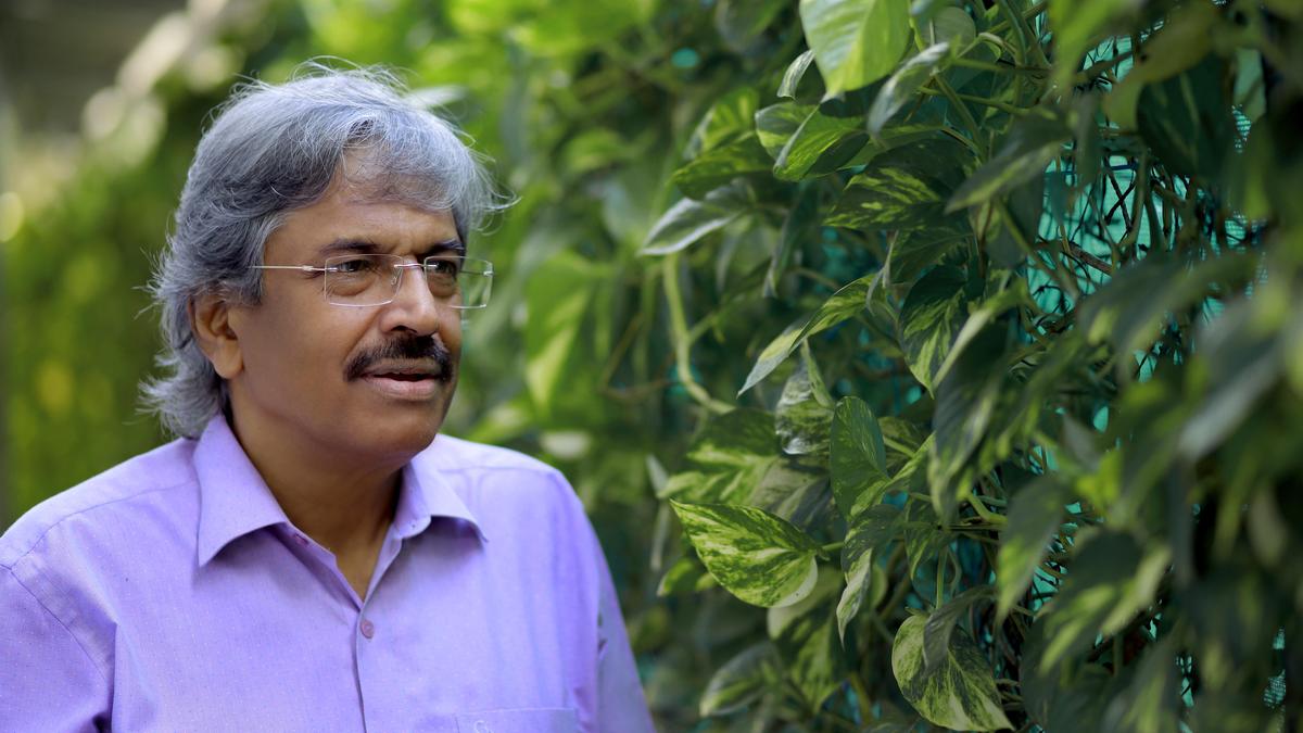 Samji Arattupuzha’s new song captures the nostalgia of Kerala church band music Samji Arattupuzha’s new song captures the nostalgia of Kerala church band music