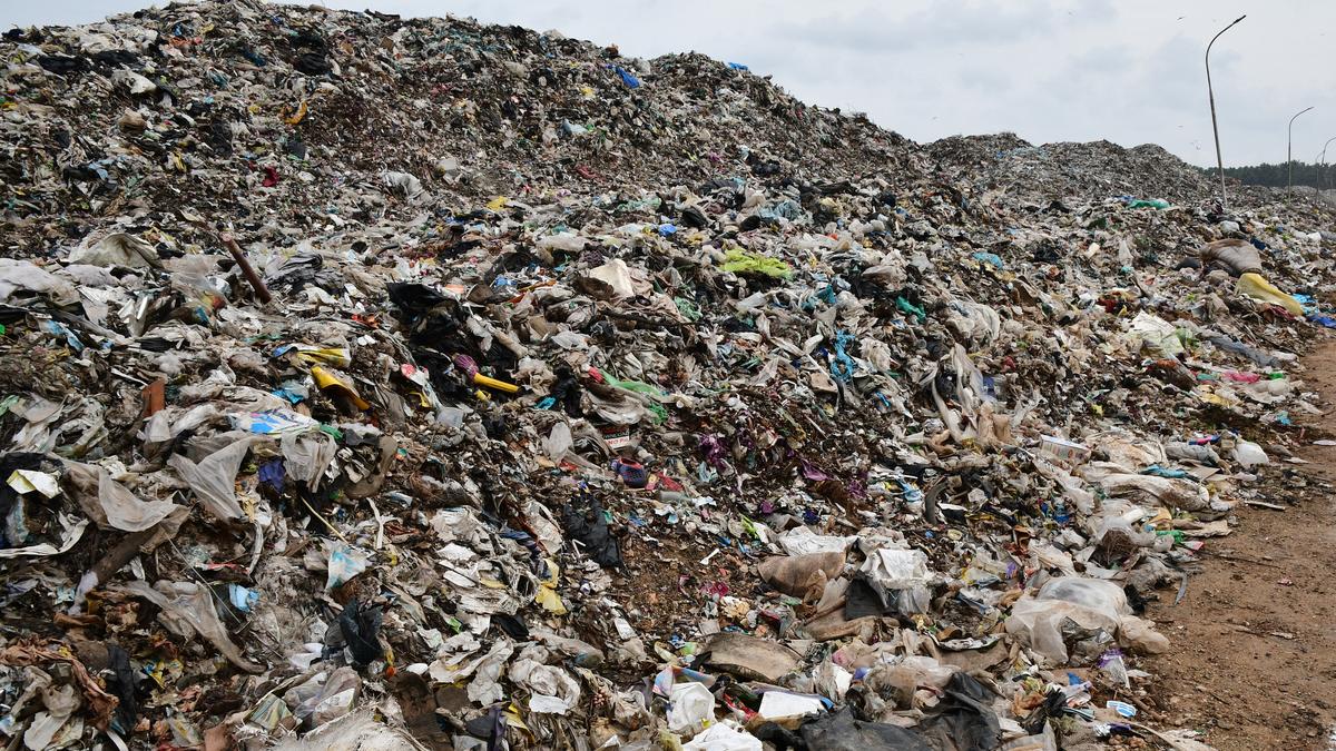 Submit Vellalore dump yard report or face ₹10,000 fine: NGT to Coimbatore Corporation