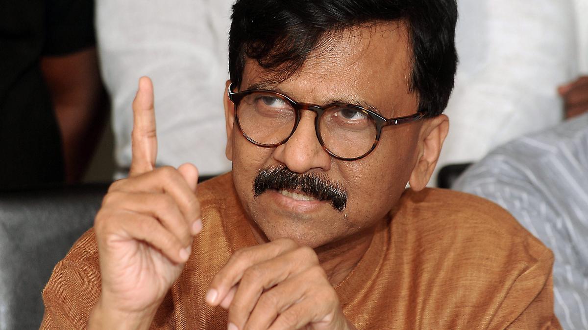 Bengal CM Mamata Banerjee's 'insult' at NITI Aayog meeting doesn't suit democratic norms: Sanjay Raut