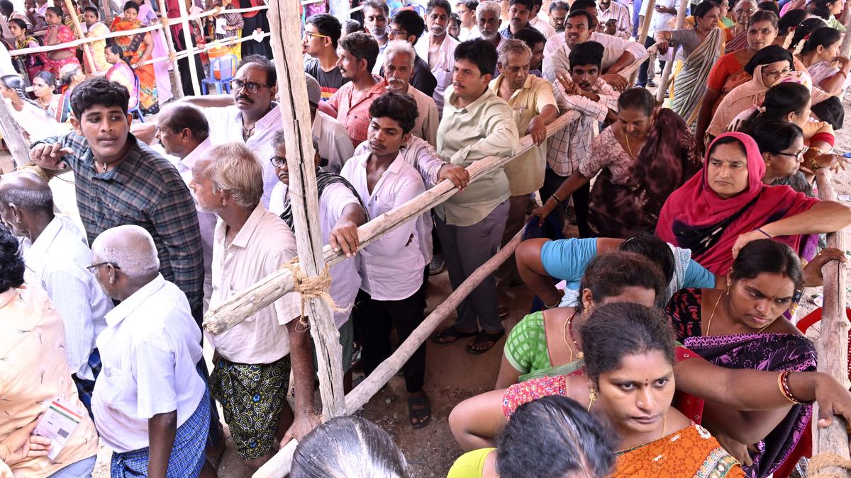 Peaceful polling in Amaravati capital villages amidst scorching heat