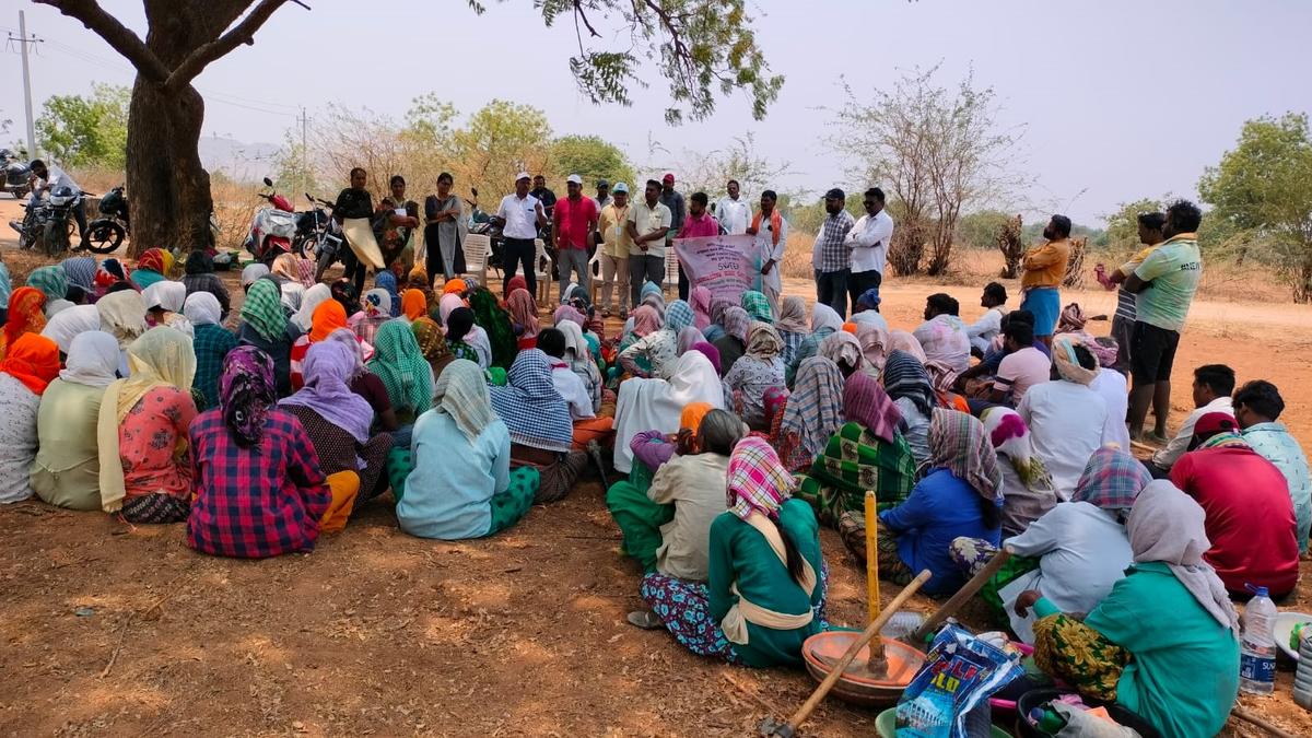 Panchayat officials approach MGNREGA workers with an appeal to exercise their franchise without fail