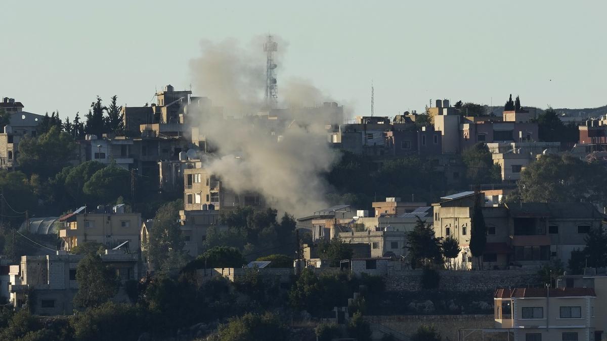 Israeli airstrike on south Lebanon kills 2 journalists of a pan-Arab TV station, official says