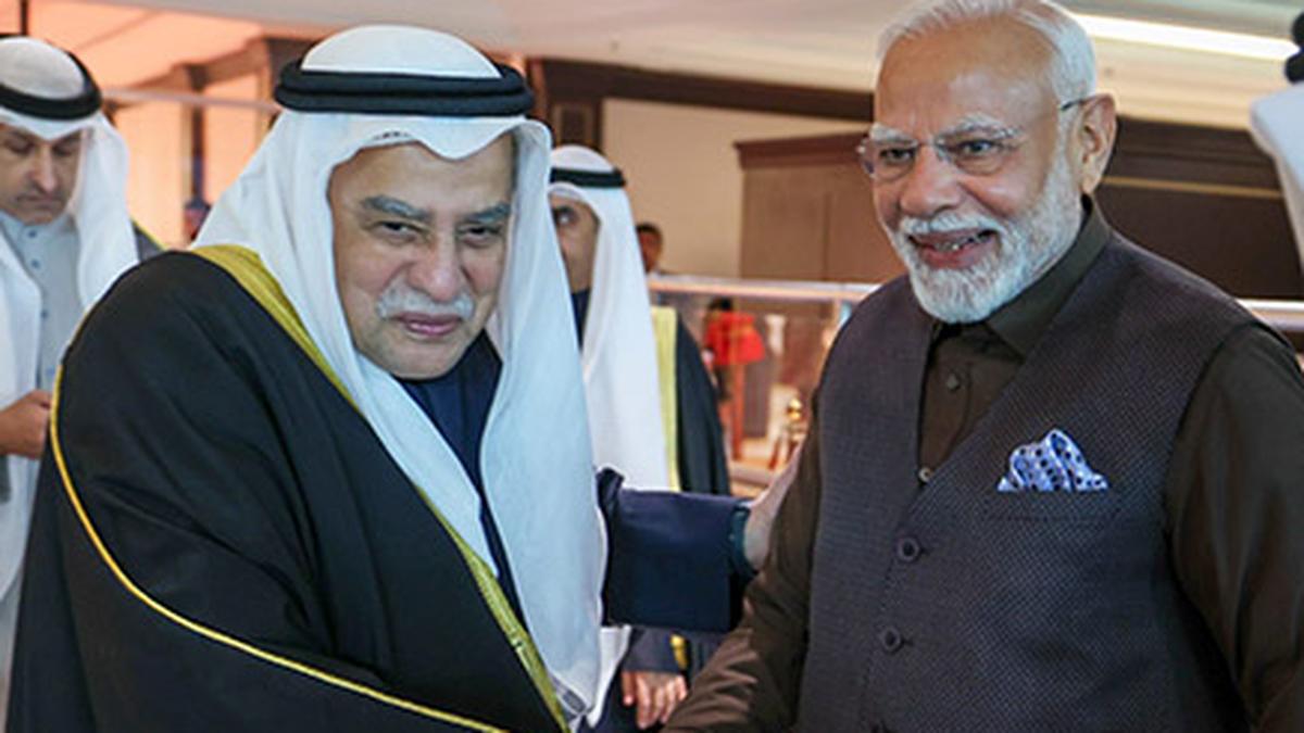 पीएम मोदी की कुवैत यात्रा, क्या हुआ खास और किन मुद्दों पर हुई चर्चा?