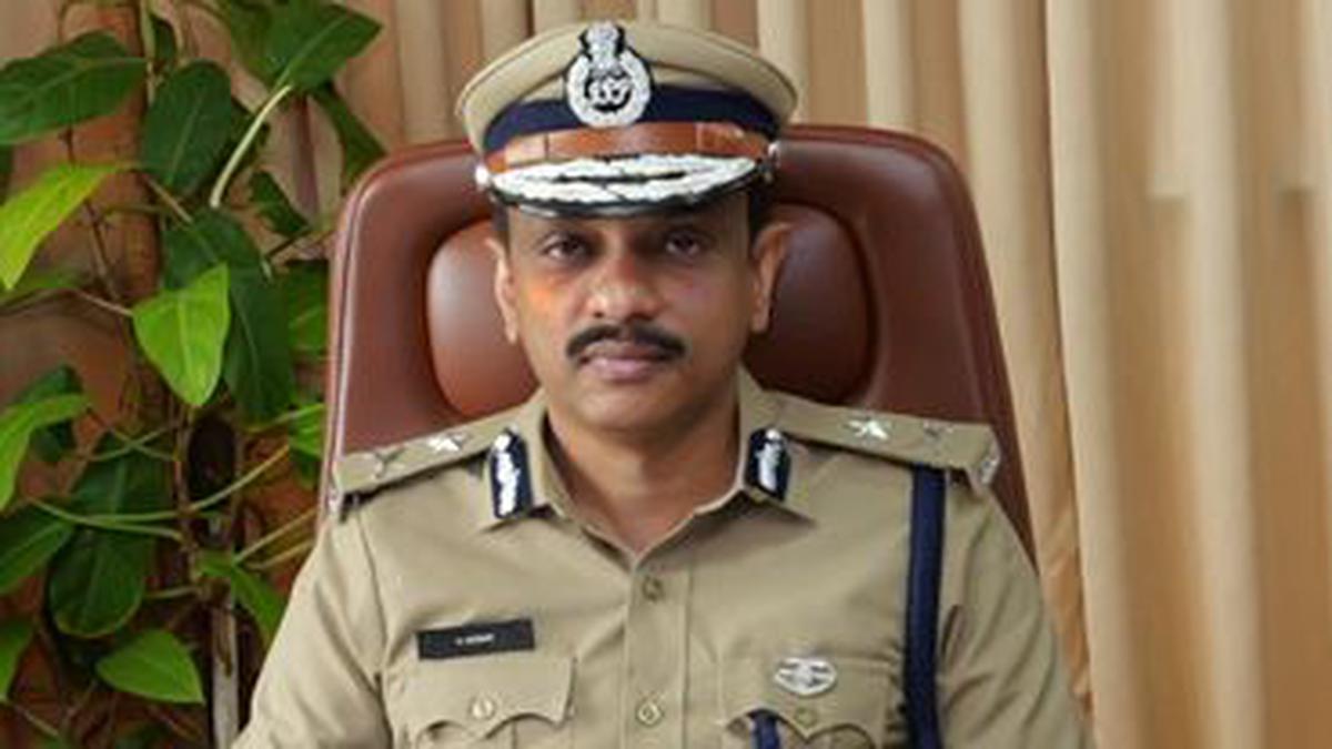 Kochi city gets new police chief - The Hindu