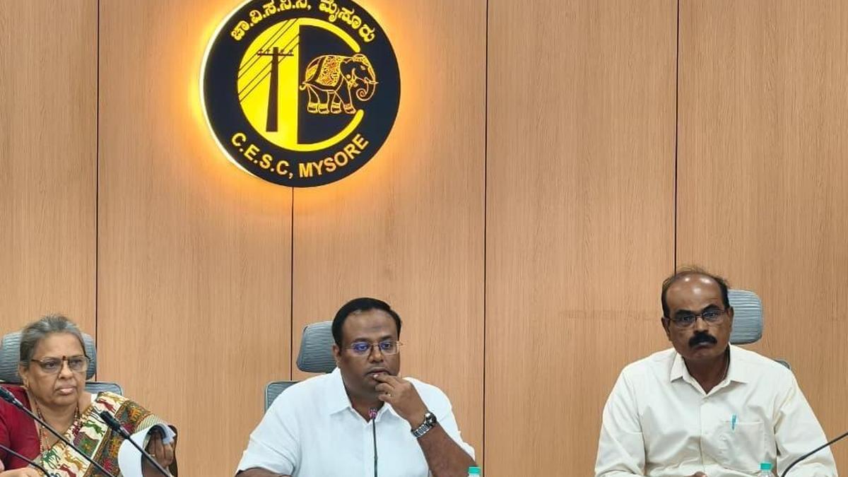 PM Surya Ghar scheme: CESC seeks faster rollout, greater awareness