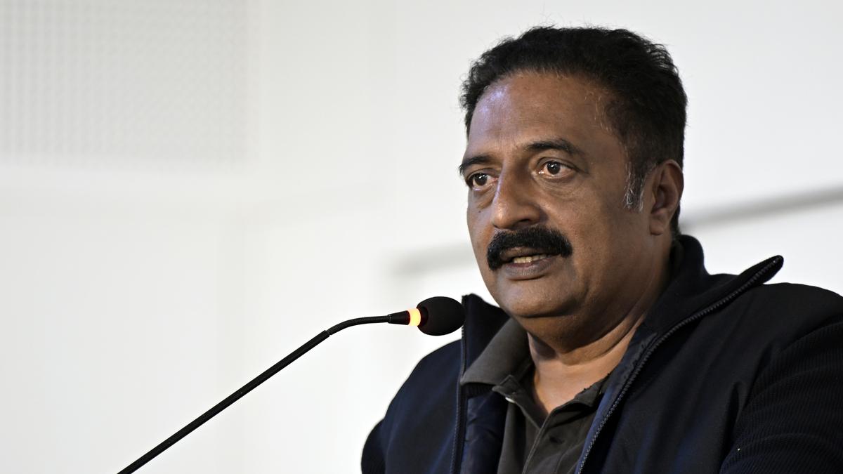 https://th-i.thgim.com/public/incoming/9ngidk/article69872494.ece/alternates/LANDSCAPE_1200/Actor%20Prakash%20Raj