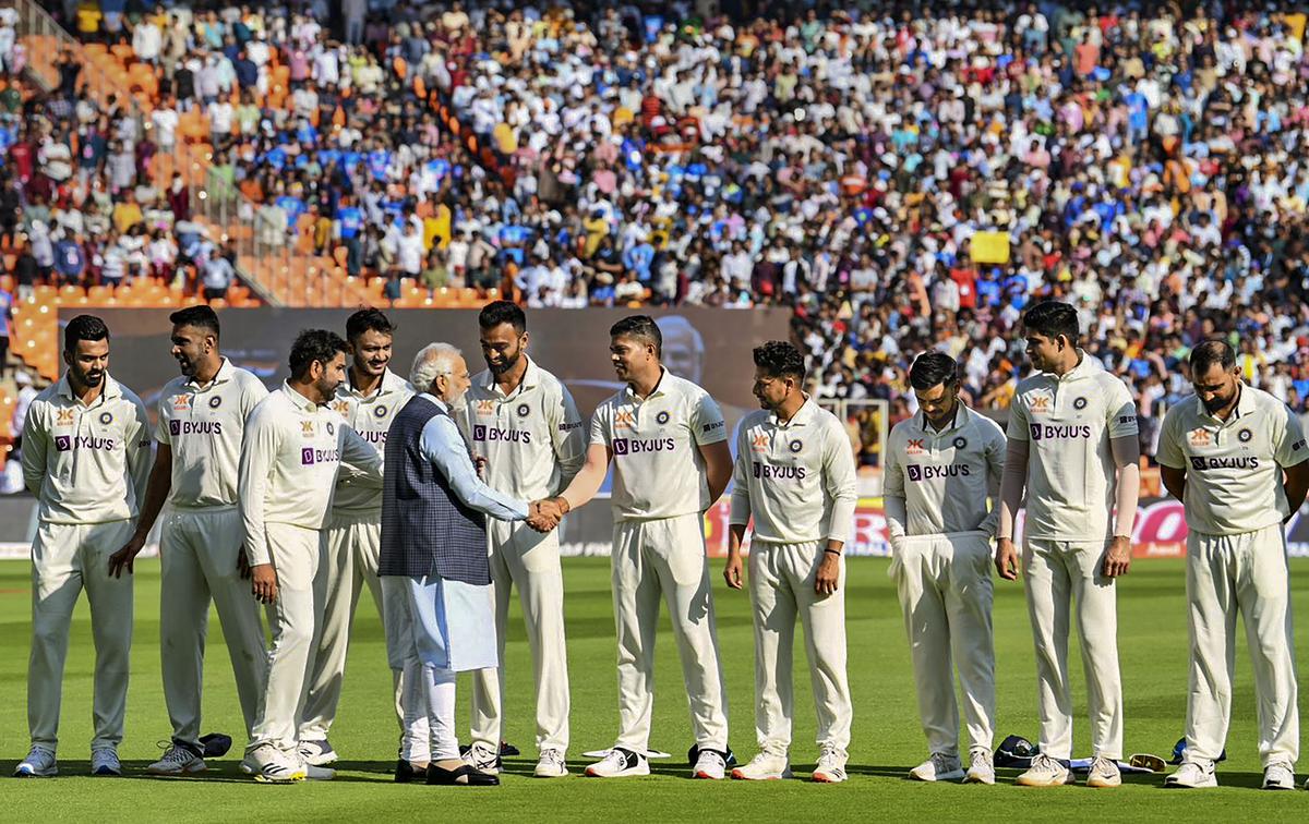 Prime Minister Narendra Modi meets Indian cricketers during the fourth test cricket match between India and Australia