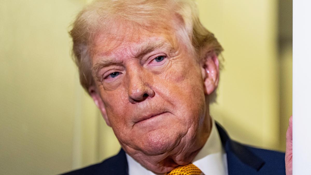 U.S. pushes oil majors to invest big in Venezuela if they want to recover debts