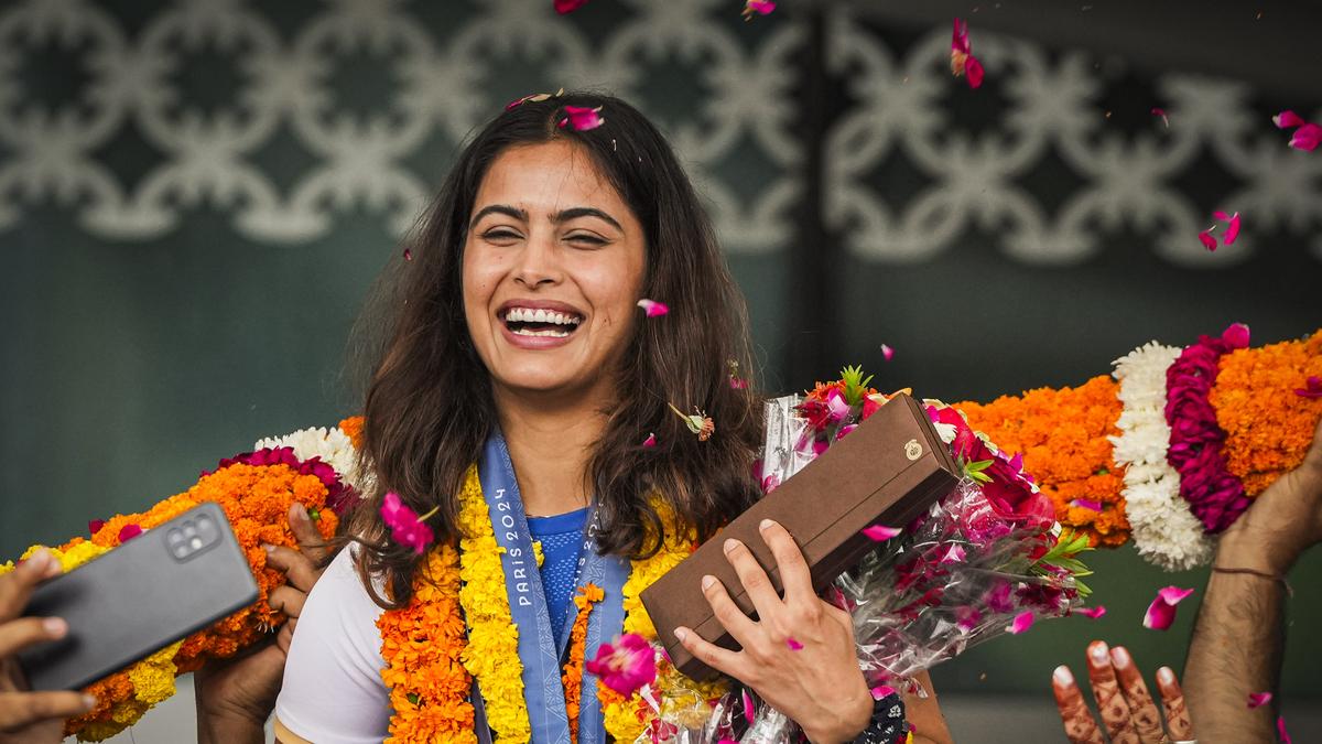 Double Olympic medallist Manu Bhaker arrives home to enthusiastic reception