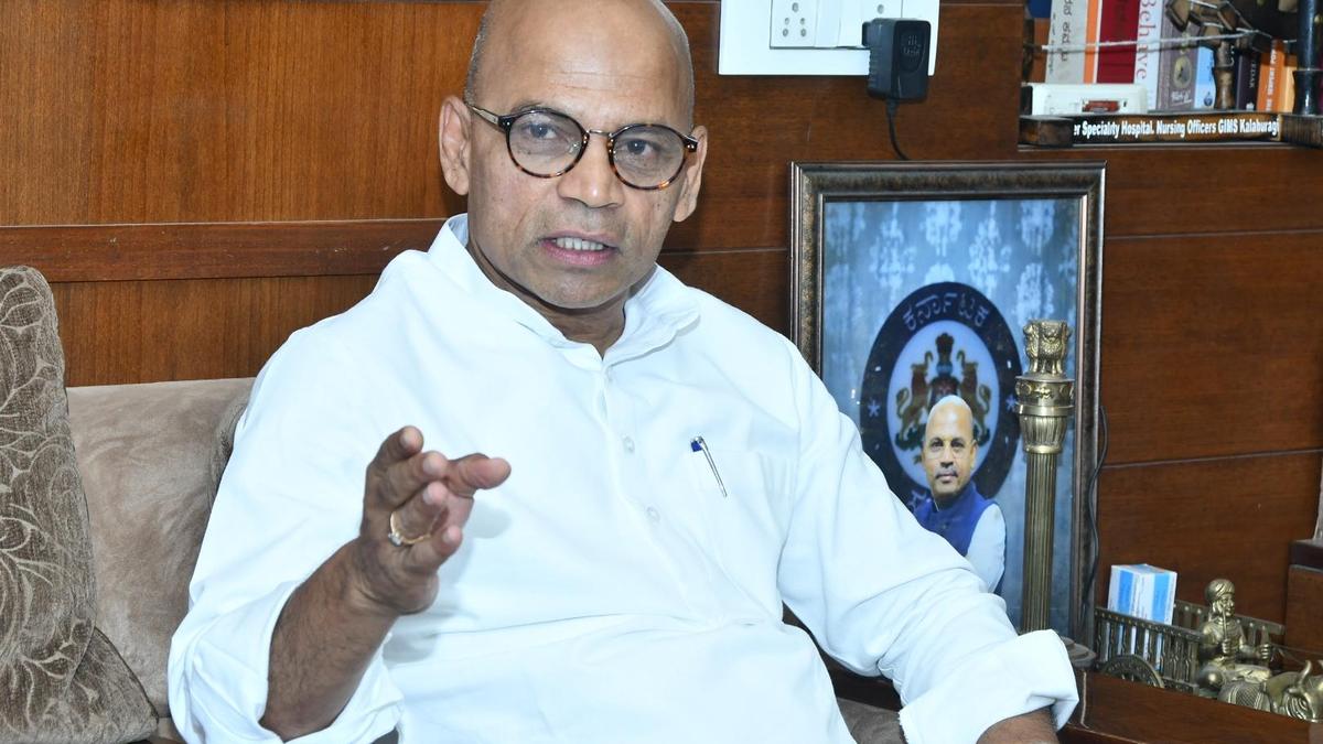 Sharan Prakash Patil takes umbrage at remarks by BJP leaders against Mallikarjun Kharge